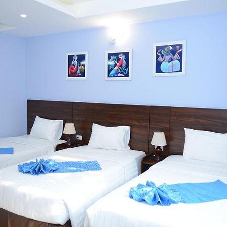 Hanoi Luxury House & Travel Екстериор снимка